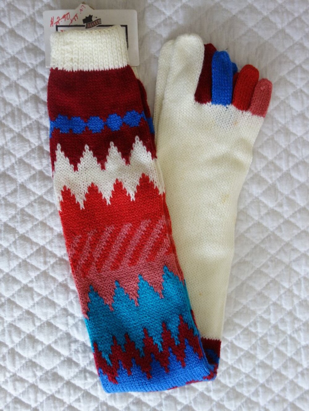 NWT Vntg BONNIE DOON Toe Socks Fits 9-11